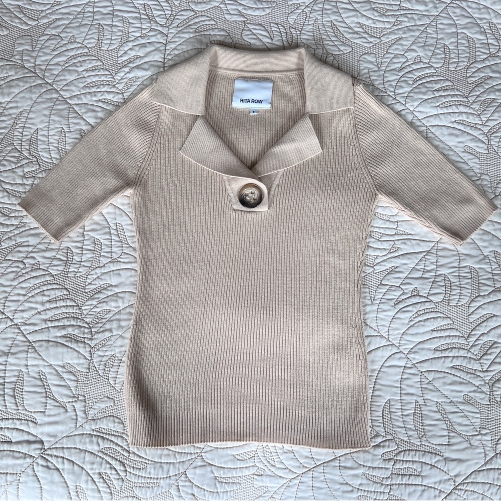 Rita Row - Collared Short Sleeve Sweater Small